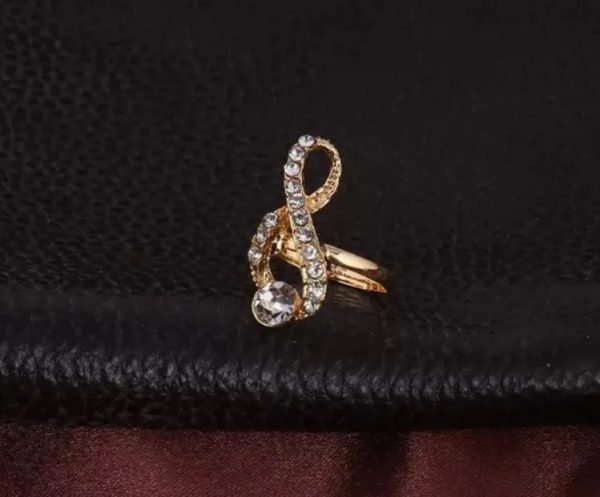Infinity Sparkle Gold Jewelry Set - Image 6
